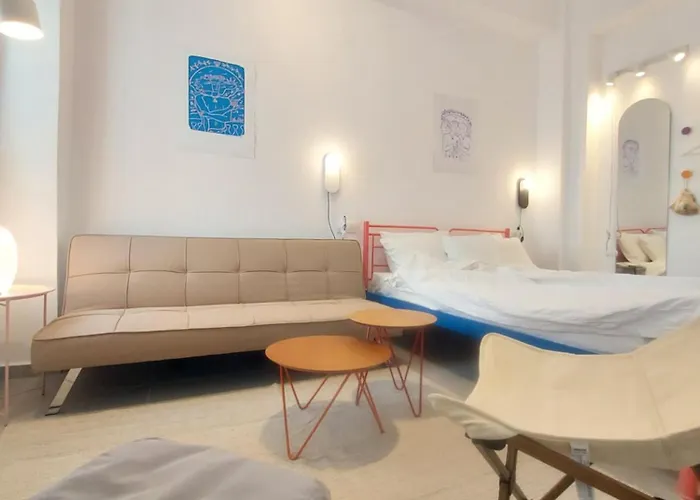 Апартаменты Holy Summer In Market Streets