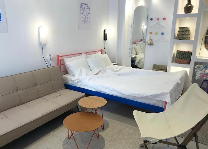 Апартаменты Holy Summer In Market Streets Науса