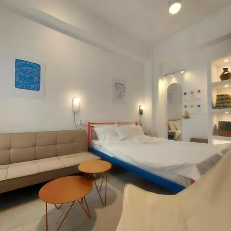 Holy Summer In Market Streets Apartman Náusza