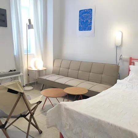 アパート Holy Summer In Market Streets ナウサ